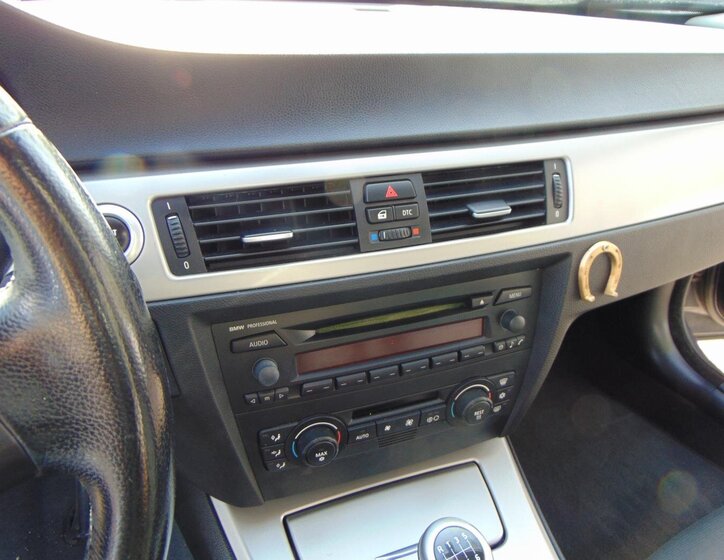 BMW Řada 3 Sedan / Limuzína 2,0 l 95 kw