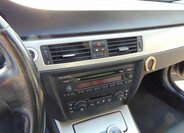 BMW Řada 3 Sedan / Limuzína 2,0 l 95 kw