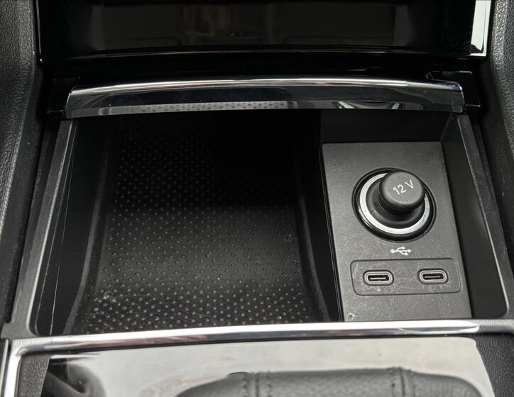 Škoda Karoq Kombi 1,5 l 110 kw