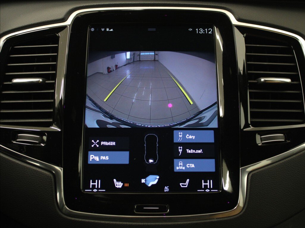 Volvo XC90 SUV 2,0 l 173 kw