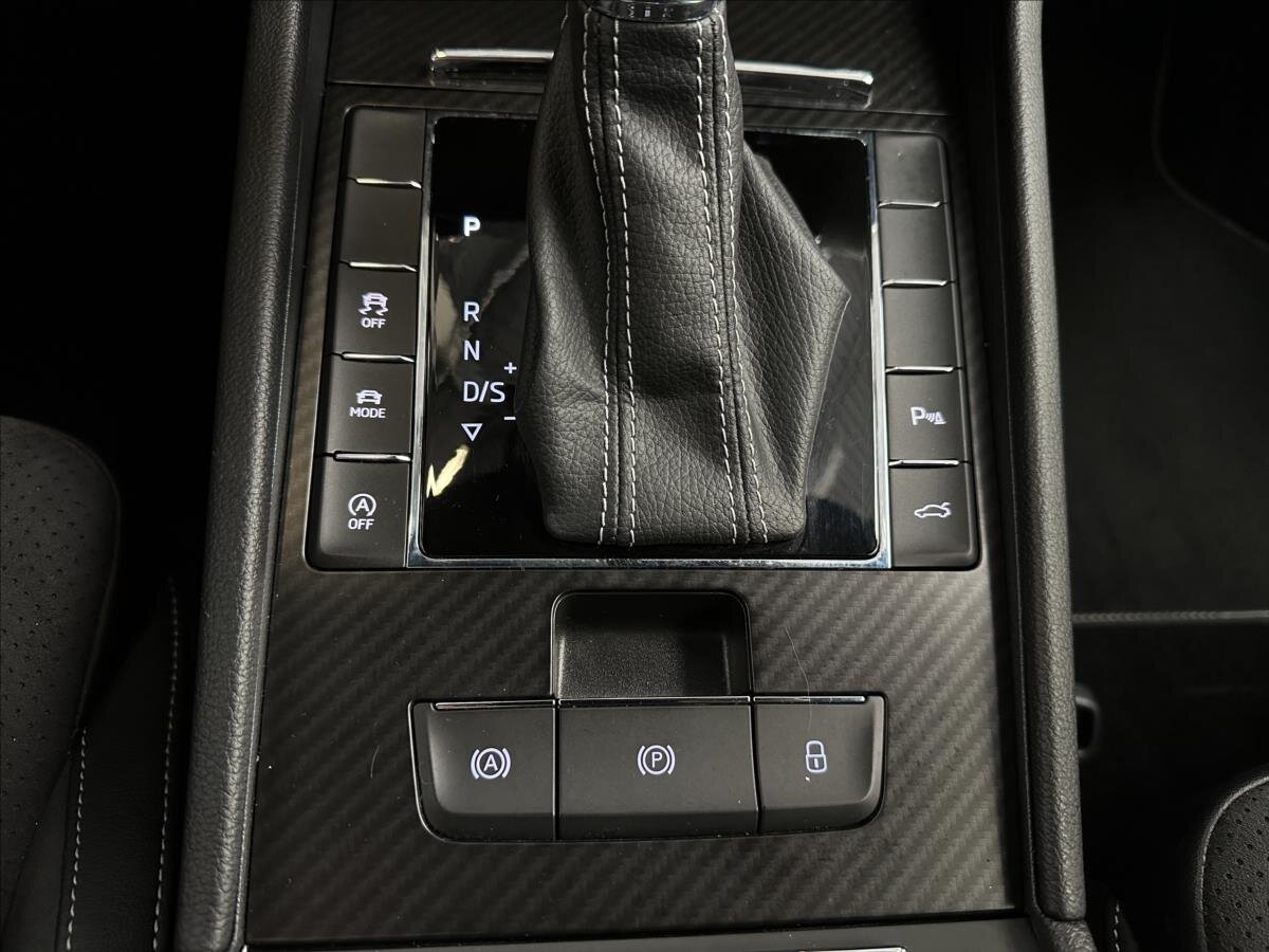 Škoda Superb Kombi 2,0 l 147 kw