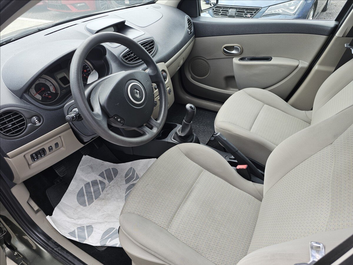 Renault Clio Kombi 1,1 l 55 kw