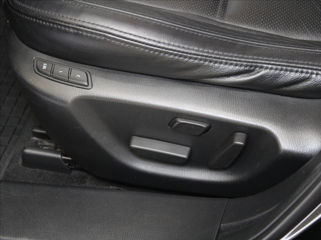 Mazda 6 Sedan / Limuzína 2,2 l 129 kw