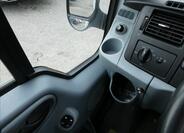 Ford Transit 18