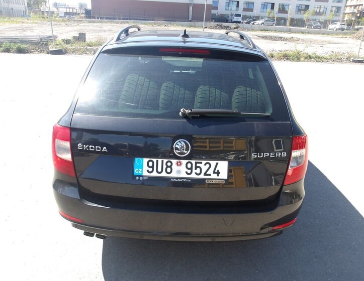 Škoda Superb Kombi 2,0 l 125 kw