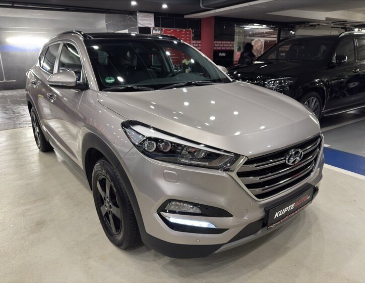 Hyundai Tucson SUV / Terénní 1,6 l 130 kw