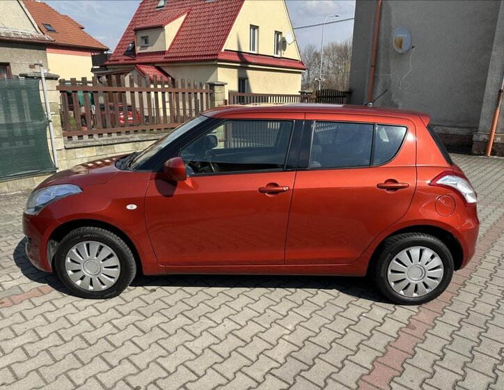 Suzuki Swift Hatchback 1,2 l 69 kw