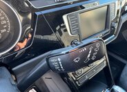 Volkswagen Touran MPV 2,0 l 140 kw