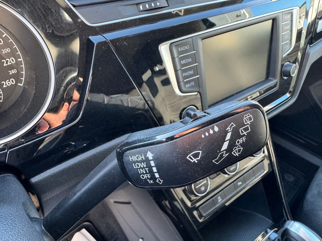 Volkswagen Touran MPV 2,0 l 140 kw