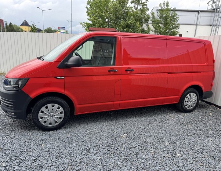 Volkswagen Transporter Skříň 2,0 l 110 kw