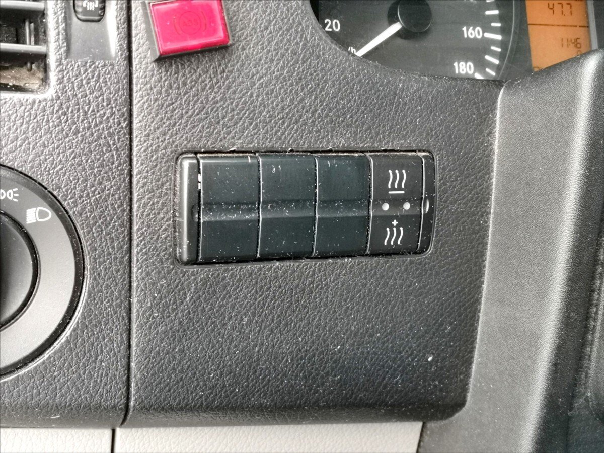 Mercedes-Benz Sprinter Ostatní 3,0 l 140 kw