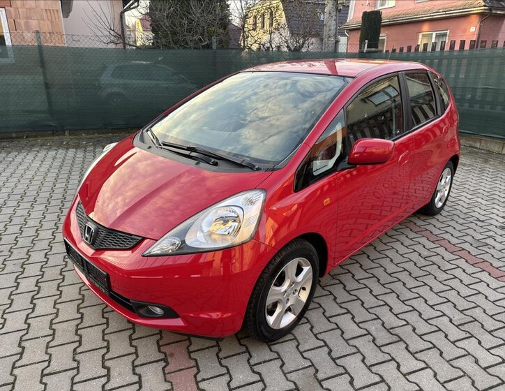 Honda Jazz Hatchback 1,2 l 66 kw