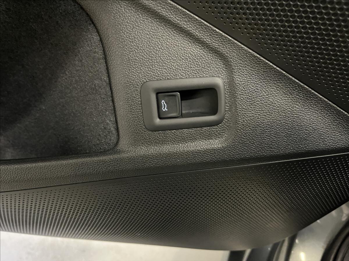 Škoda Superb Kombi 2,0 l 110 kw