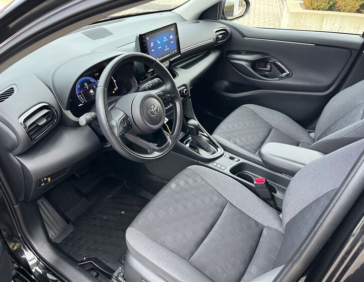 Toyota Yaris Hatchback 1,5 l 68 kw