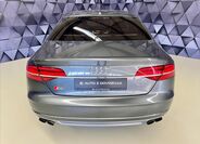 Audi S8 6