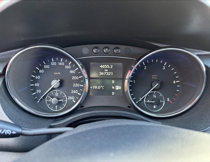 Mercedes-Benz Třídy R Kombi 3,0 l 165 kw