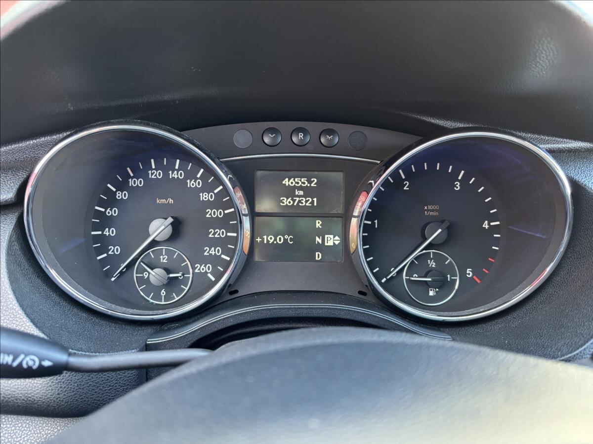 Mercedes-Benz Třídy R Kombi 3,0 l 165 kw