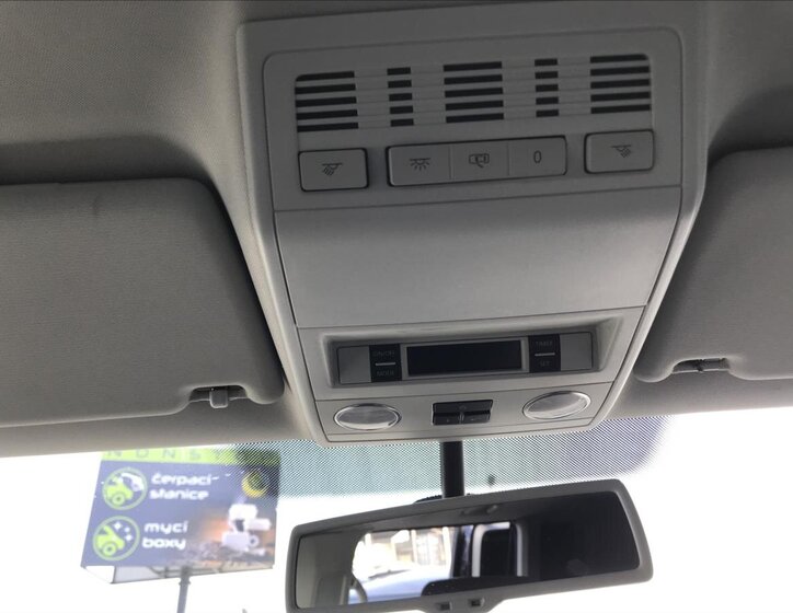 Volkswagen Multivan Kombi 2,0 l 132 kw