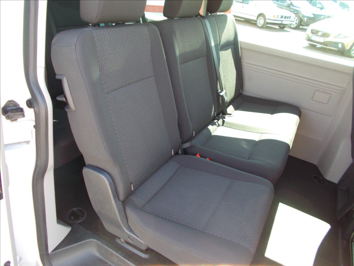 Volkswagen Caravelle MPV 2,0 l 110 kw