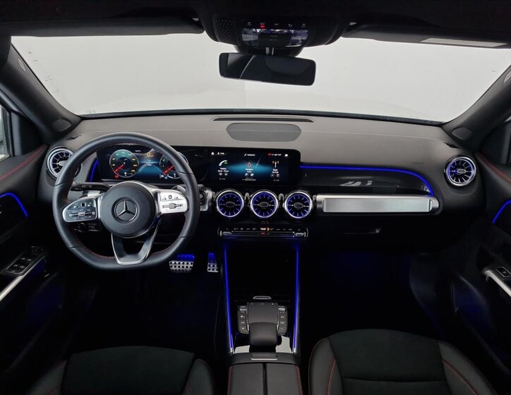 Mercedes-Benz GLB SUV 1,3 l 120 kw
