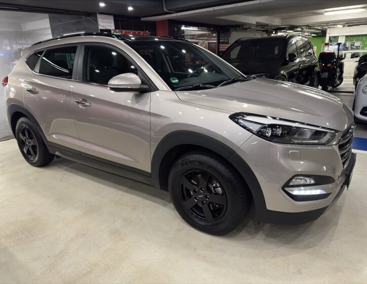 Hyundai Tucson SUV / Terénní 1,6 l 130 kw