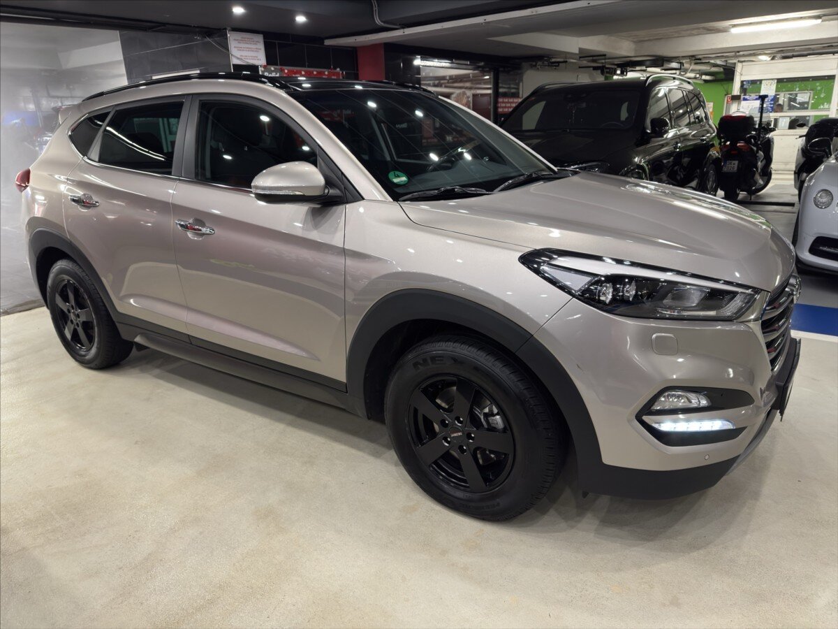 Hyundai Tucson SUV / Terénní 1,6 l 130 kw
