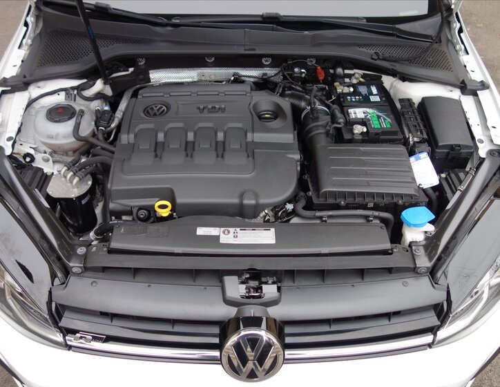 Volkswagen Golf 45