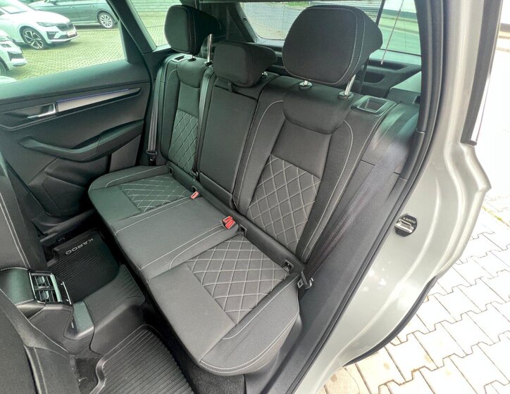 Škoda Karoq SUV / Terénní 1,5 l 110 kw
