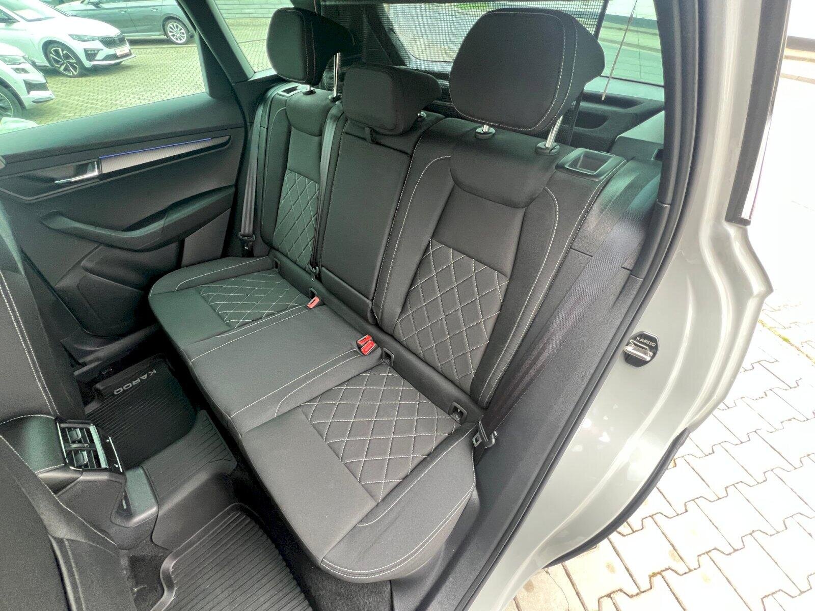 Škoda Karoq SUV / Terénní 1,5 l 110 kw