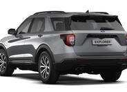 Ford Explorer 4