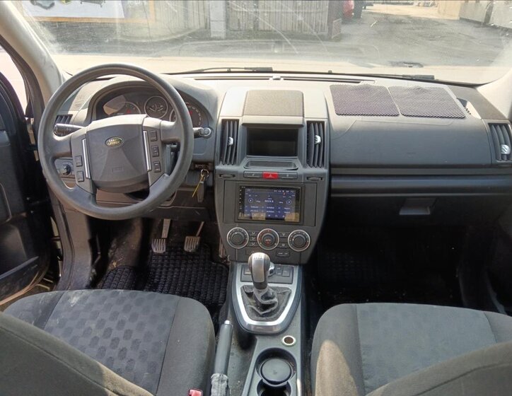 Land Rover Freelander SUV / Terénní 2,2 l 118 kw