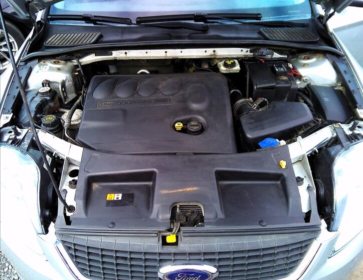 Ford Mondeo Kombi 2,0 l 103 kw