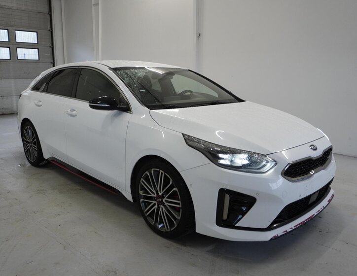 KIA ProCeed Hatchback 1,6 l 150 kw