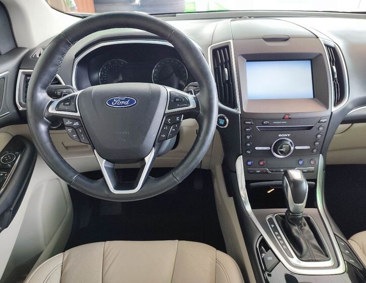 Ford Edge 7