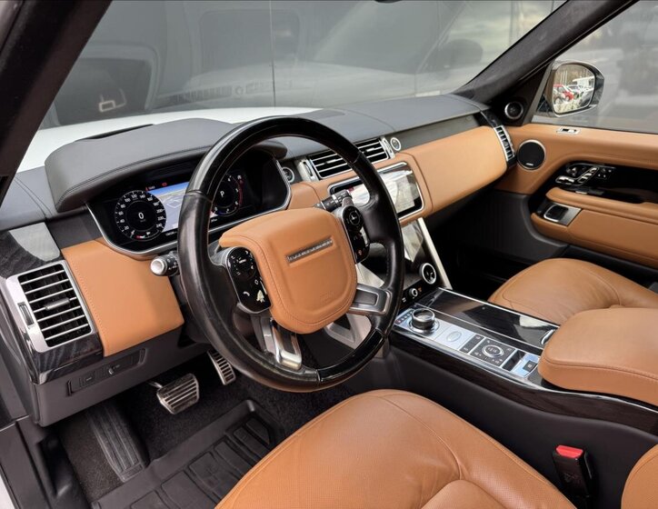 Land Rover Range Rover SUV 3,0 l 258 kw