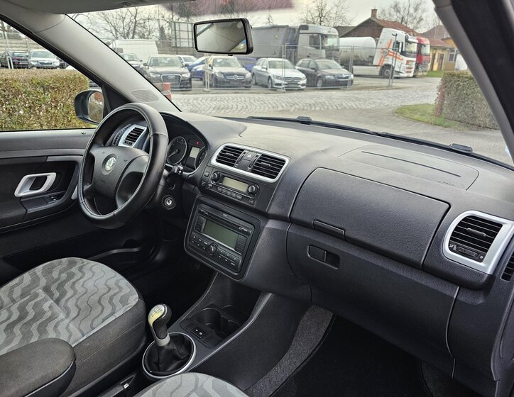 Škoda Roomster Ostatní 1,6 l 77 kw