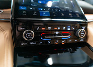 Jeep Grand Cherokee 34