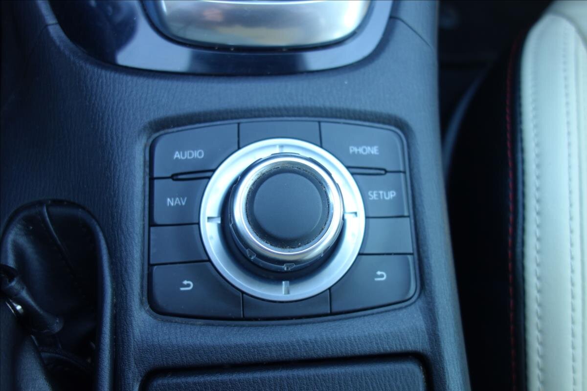 Mazda 6 Sedan 2,5 l 141 kw