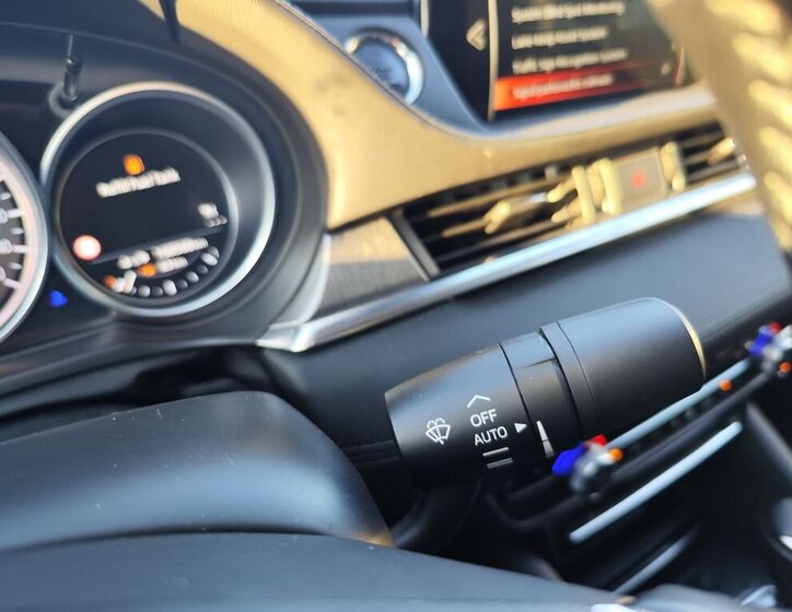 Mazda 6 Sedan 2,0 l 121 kw