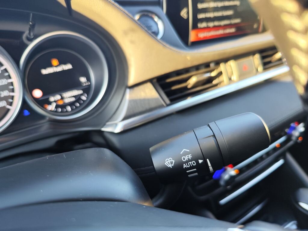 Mazda 6 Sedan 2,0 l 121 kw