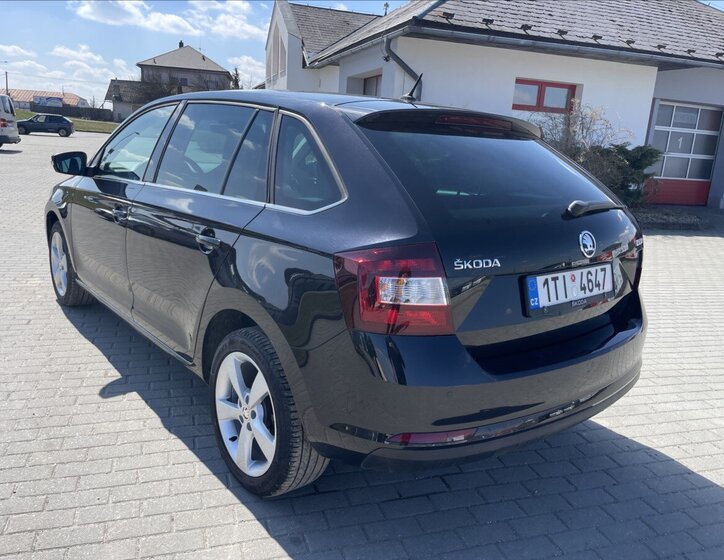 Škoda Rapid Hatchback 1,2 l 66 kw