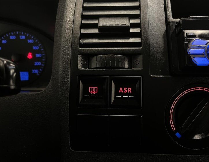 Volkswagen Transporter 11