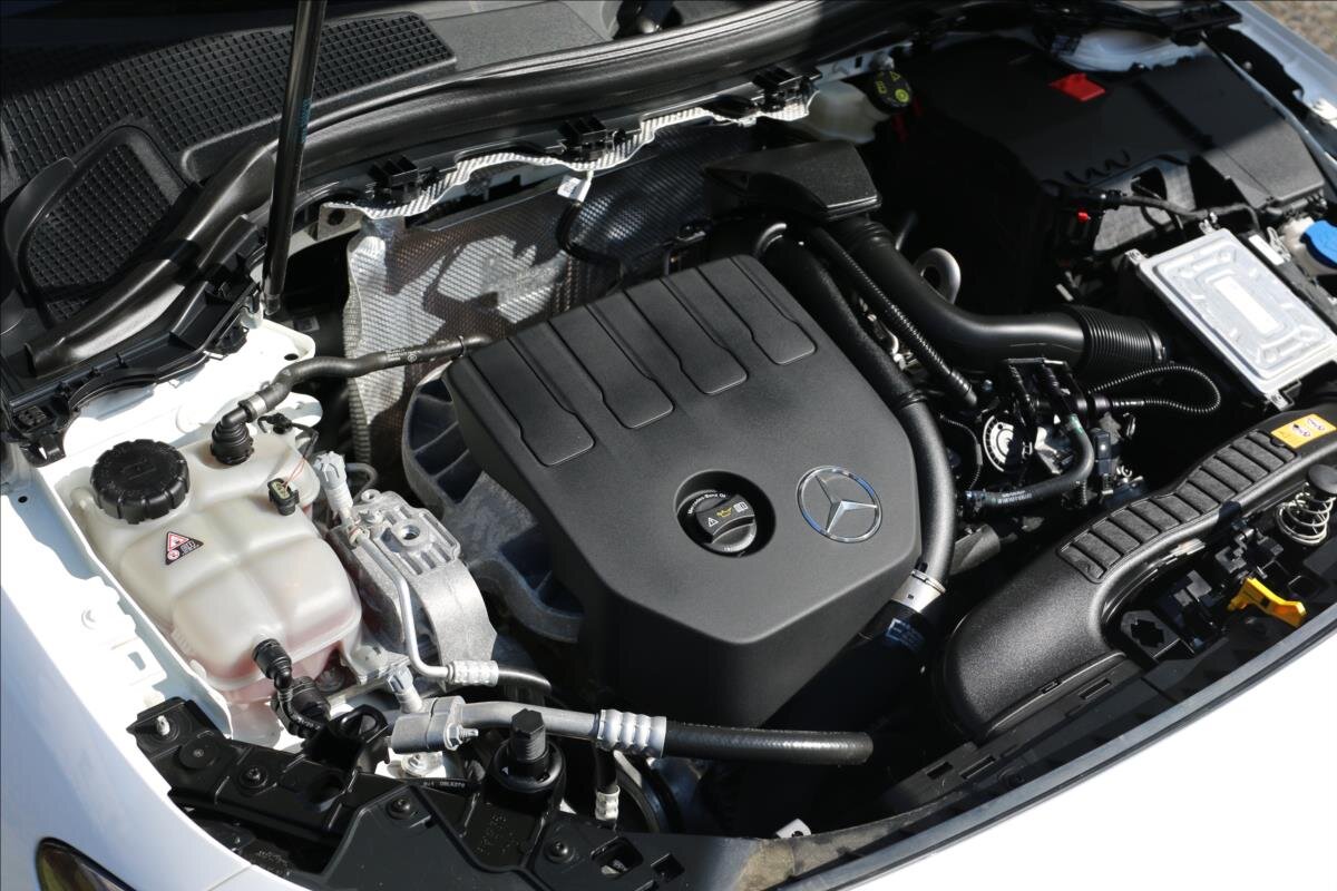 Mercedes-Benz Třídy B Kombi 1,3 l 100 kw