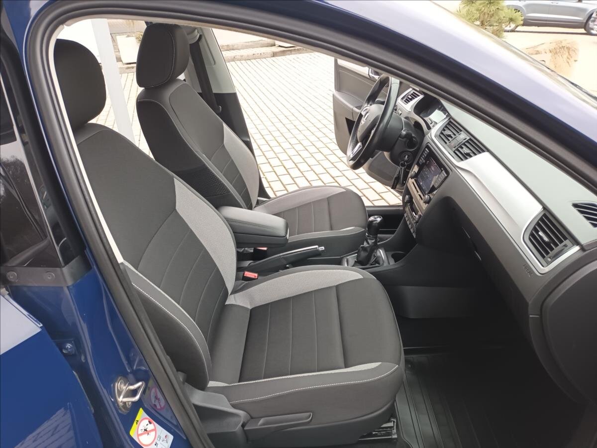 Škoda Rapid Hatchback 999,0 81 kw