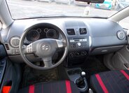Suzuki SX4 Hatchback 1,6 l 88 kw