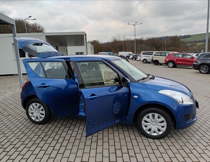 Suzuki Swift Hatchback 1,2 l 69 kw