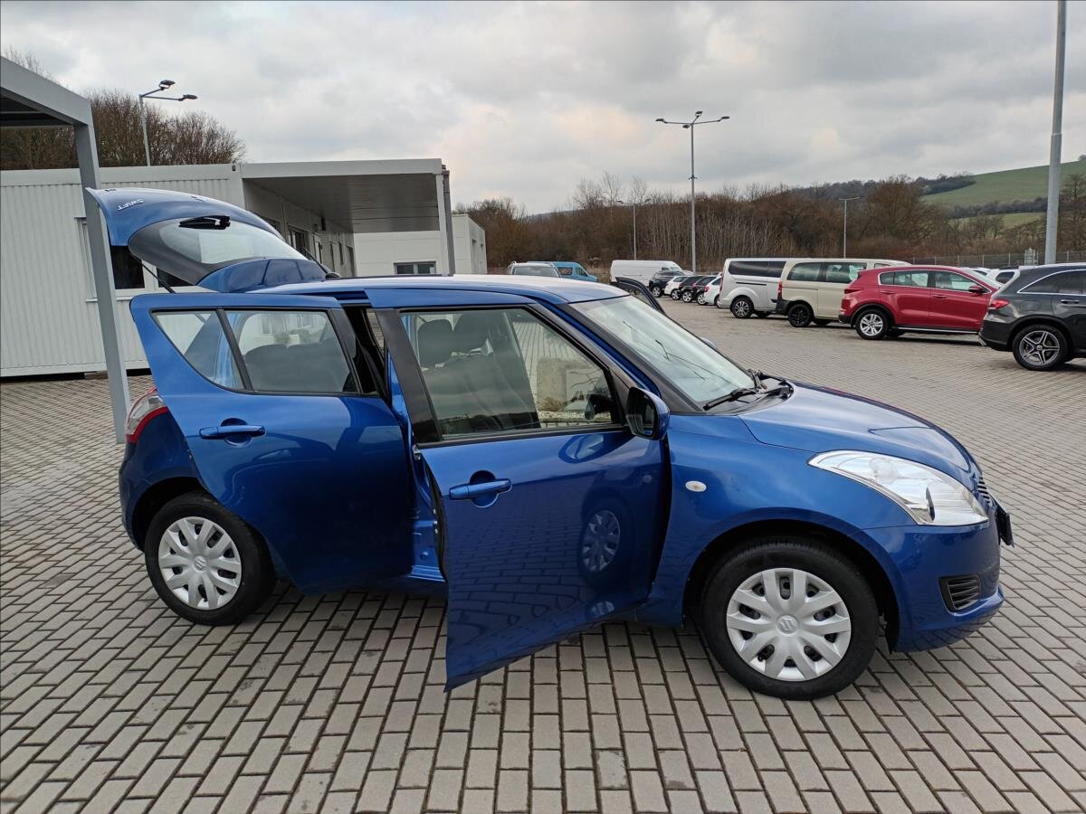 Suzuki Swift Hatchback 1,2 l 69 kw