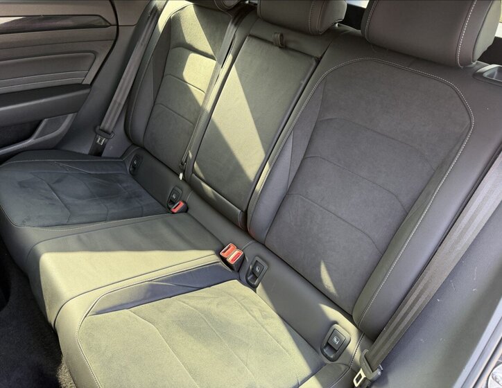 Volkswagen Arteon Kombi 2,0 l 110 kw