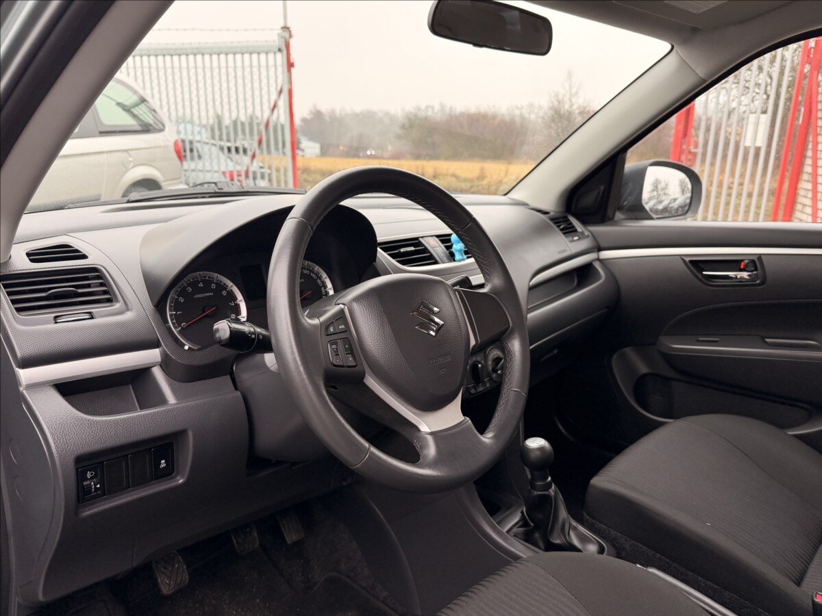Suzuki Swift Hatchback 1,2 l 69 kw