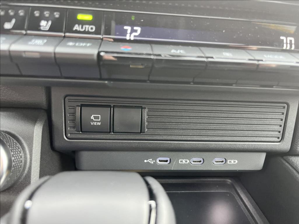 Toyota Land Cruiser Ostatní 2,4 l 243 kw